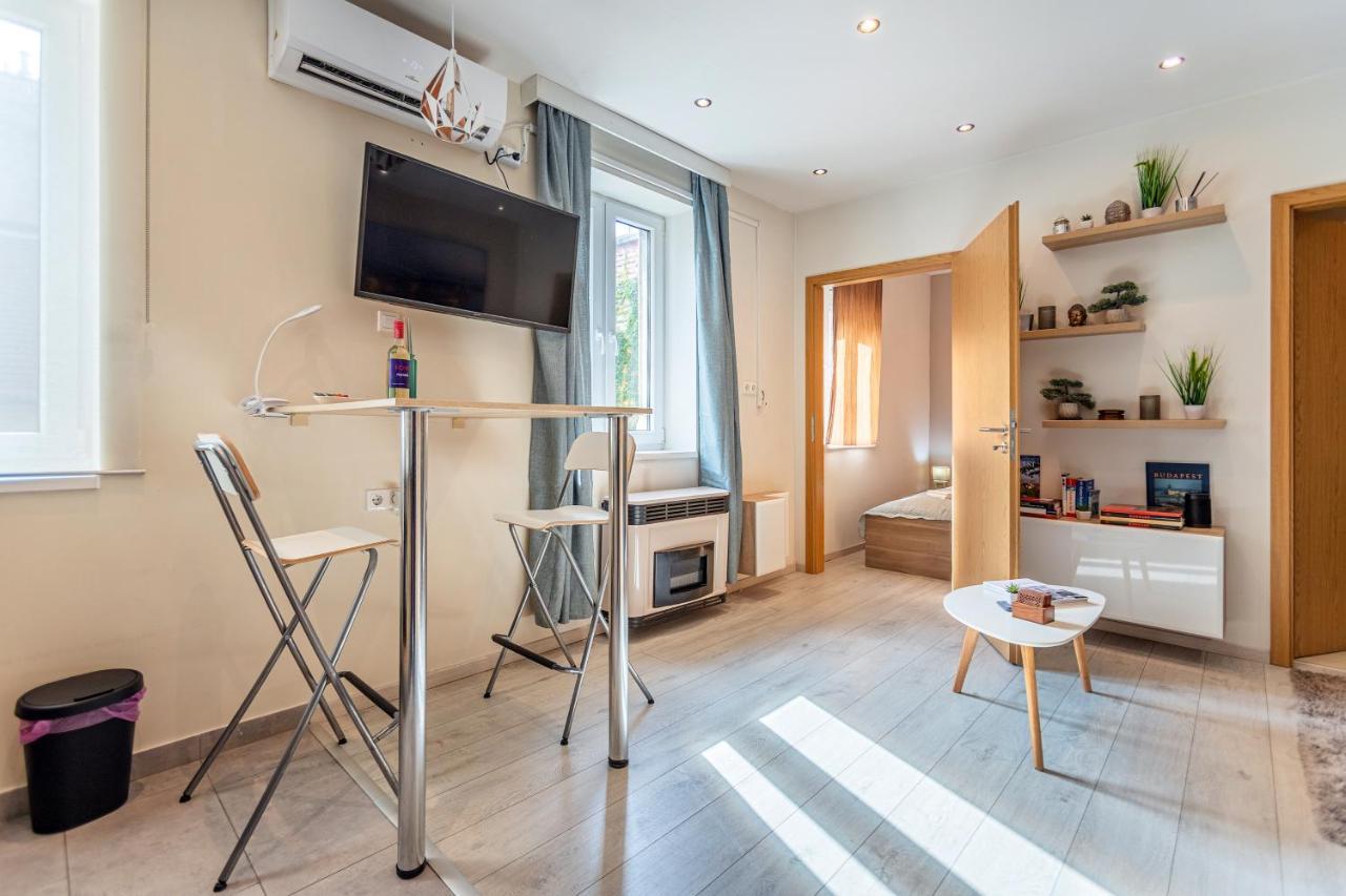Velvet Vista Apartment บูดาเปสต์ ภายนอก รูปภาพ